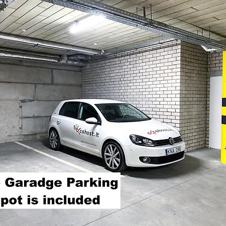Cohost I Oldtown 60M2 Apt W-Garage Parking, Balcony & Self Check-In Аеропорт Вільнюс Екстер'єр фото
