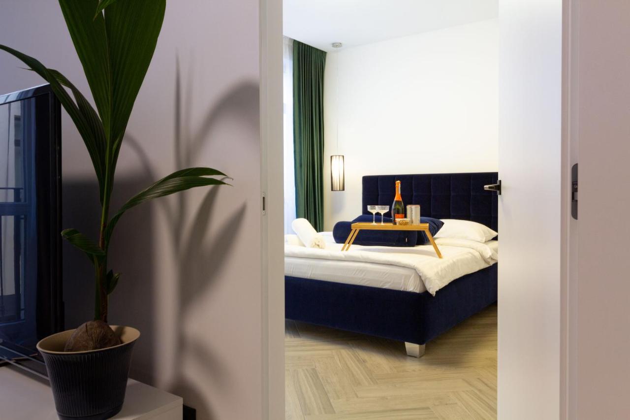 Cohost I Oldtown 60M2 Apt W-Garage Parking, Balcony & Self Check-In Аеропорт Вільнюс Екстер'єр фото