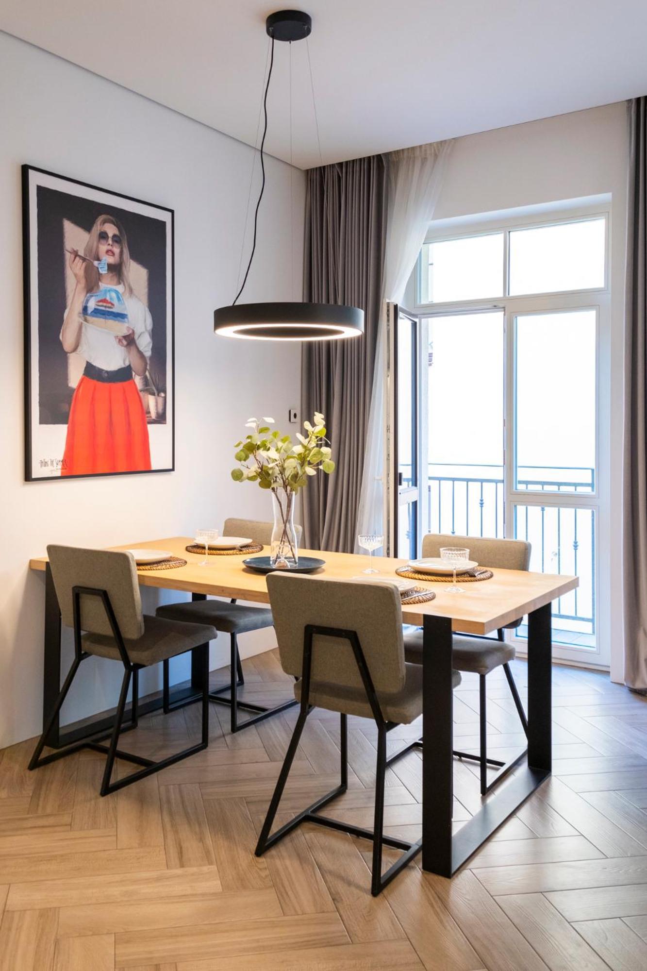 Cohost I Oldtown 60M2 Apt W-Garage Parking, Balcony & Self Check-In Аеропорт Вільнюс Екстер'єр фото