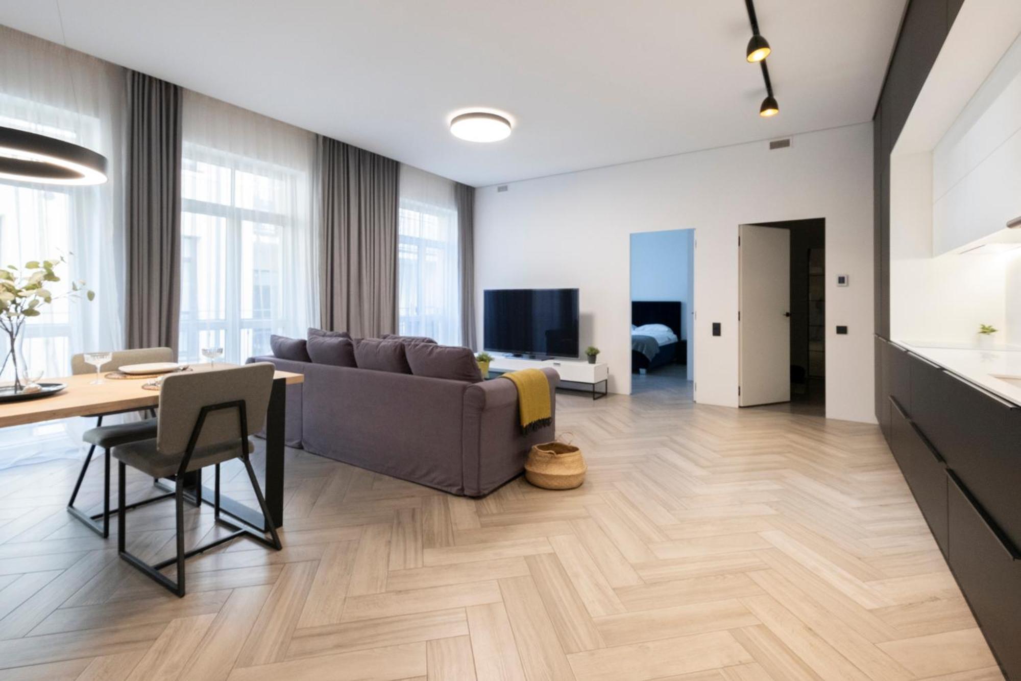 Cohost I Oldtown 60M2 Apt W-Garage Parking, Balcony & Self Check-In Аеропорт Вільнюс Екстер'єр фото