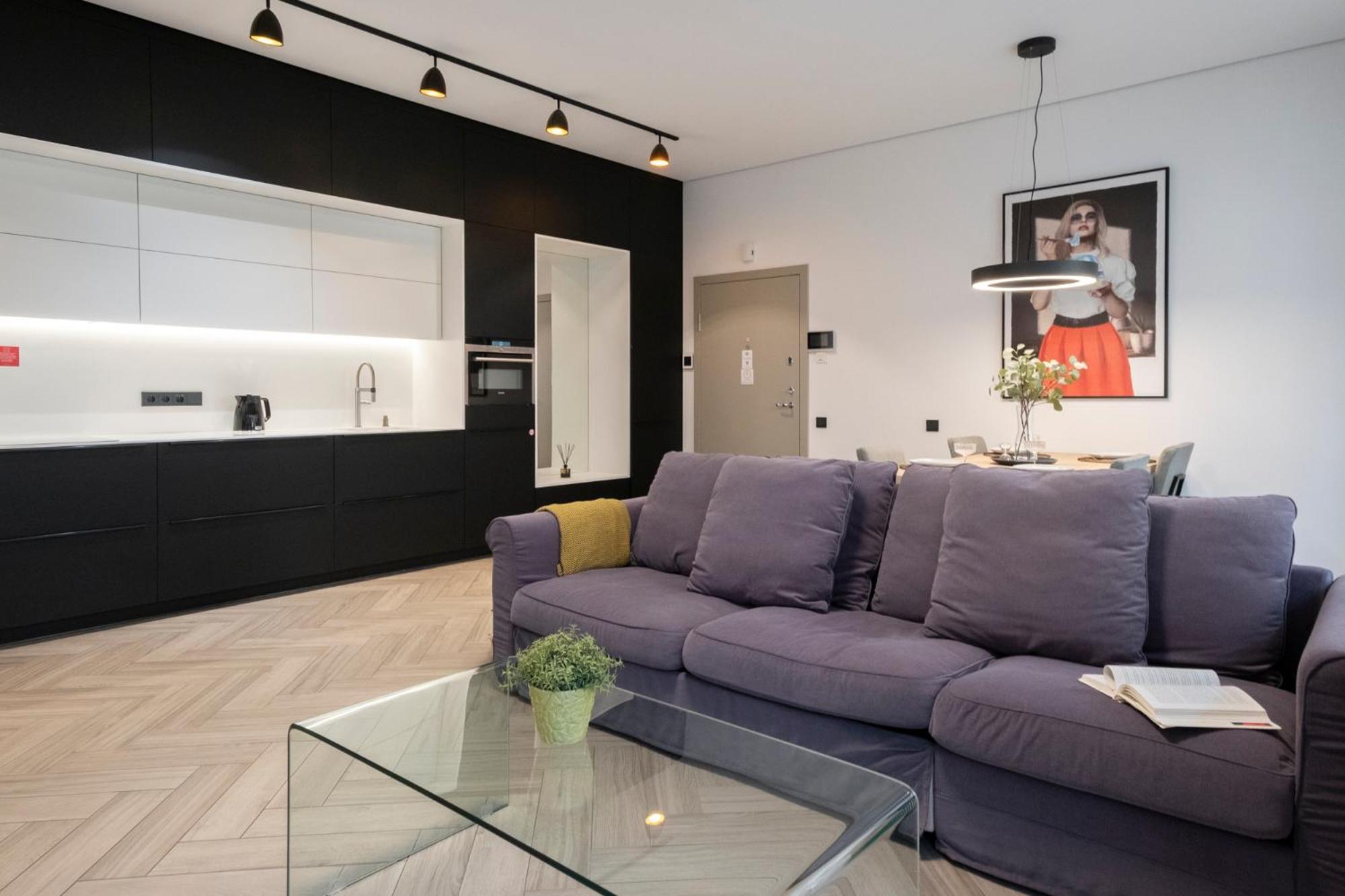 Cohost I Oldtown 60M2 Apt W-Garage Parking, Balcony & Self Check-In Аеропорт Вільнюс Екстер'єр фото